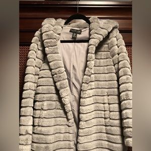 Rachel Zoe Fuzzy Soft Jacket with Hood Ladies Medium
